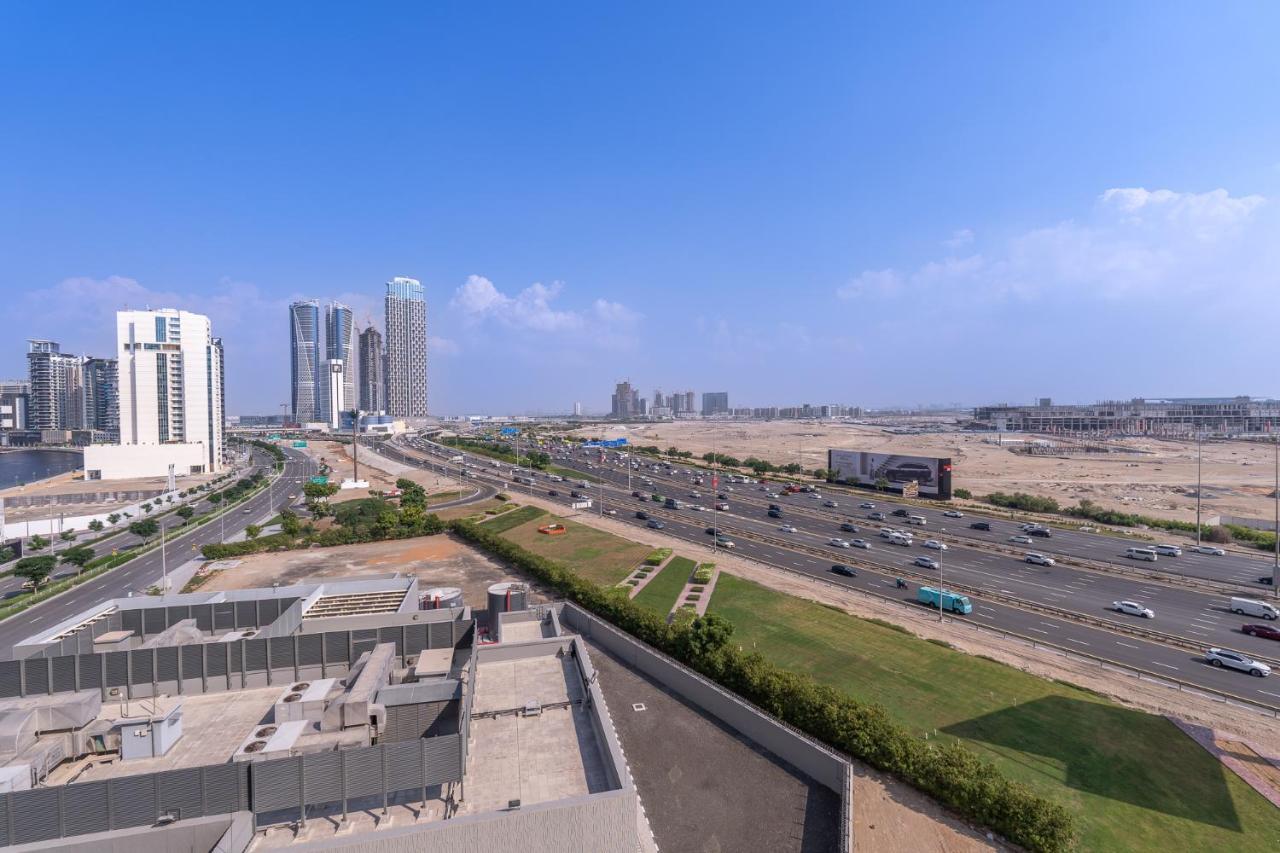 Heaven Crest Homes: Luxury Canal View With Amenities * Dubai